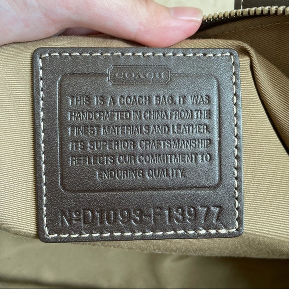 BROWN COACH PURSE - Picture 9 of 16